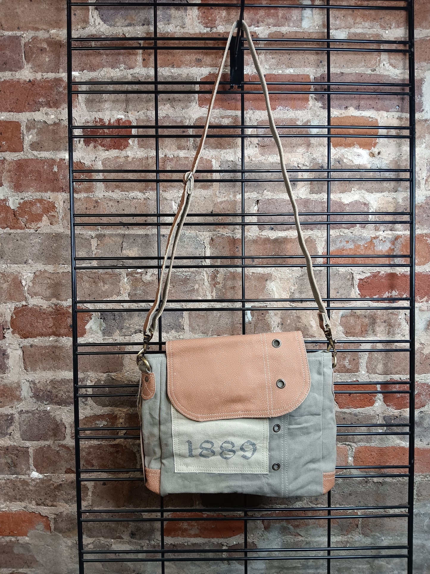 1889 Shoulder Bag