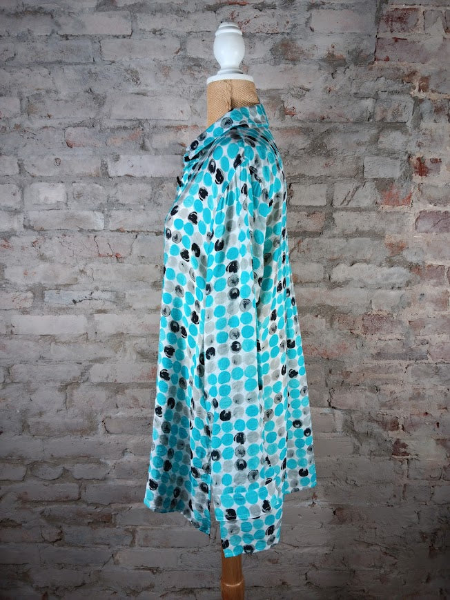 Dotted Turquoise Hi-Lo Top (Plus-Sized)