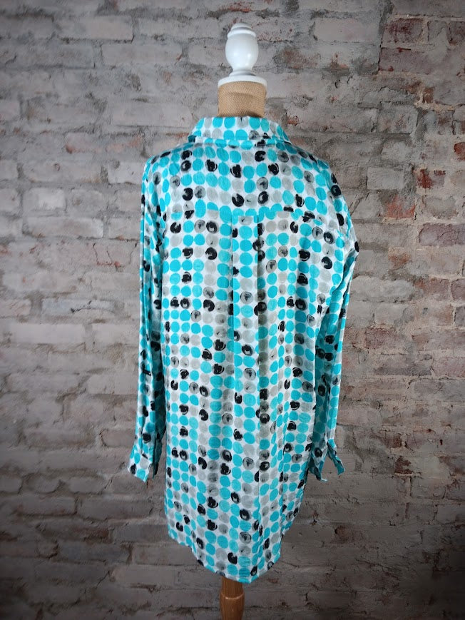 Dotted Turquoise Hi-Lo Top (Plus-Sized)