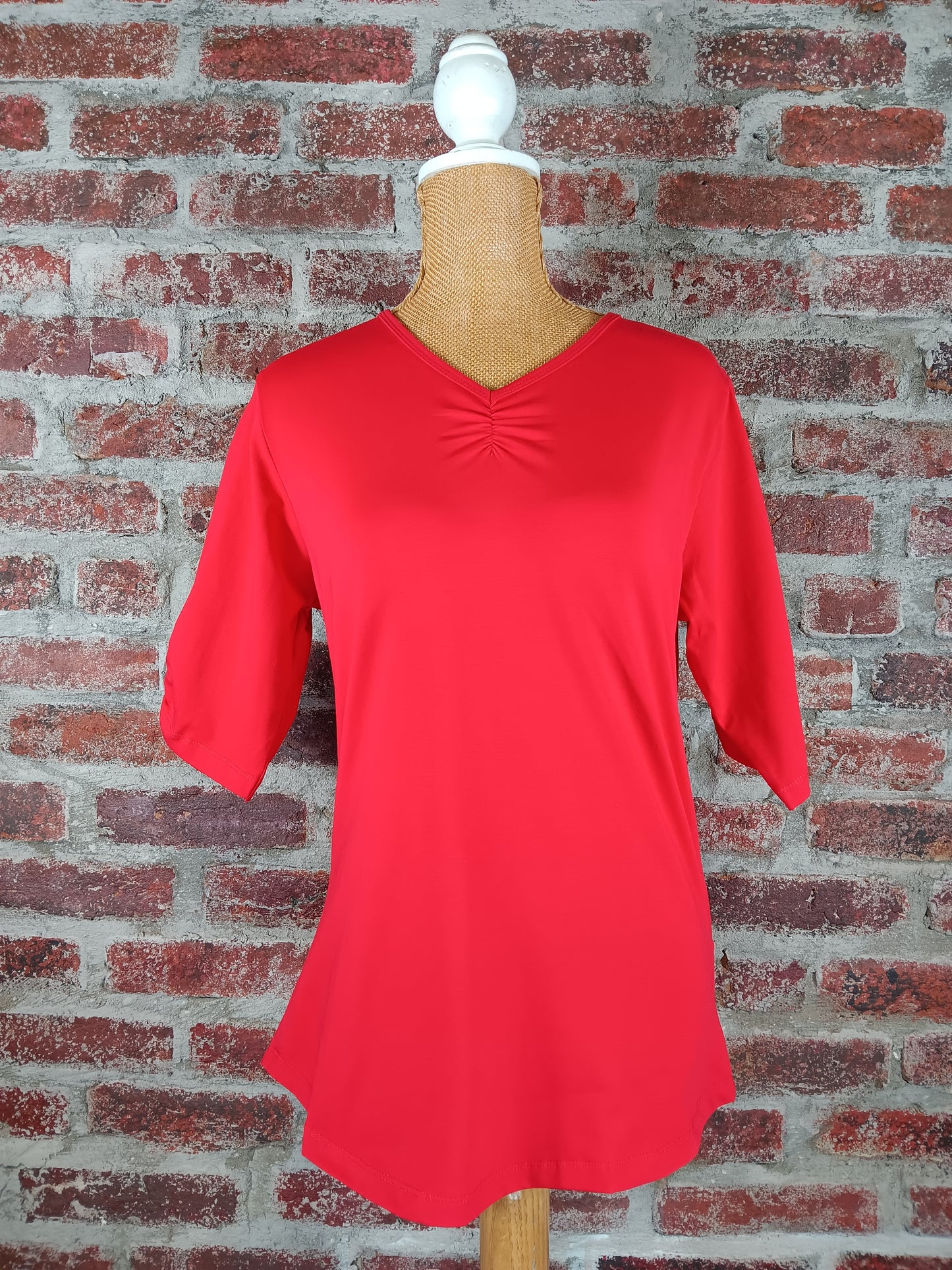 Red/White Ruched V-Neck Top Short Sleeve