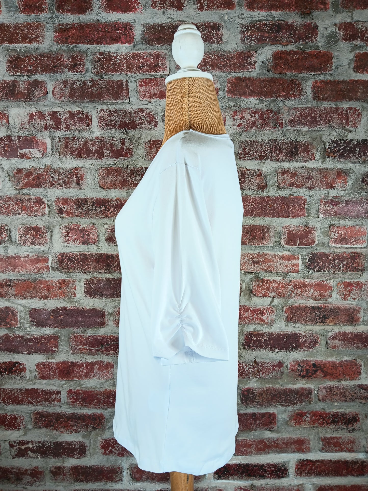 Red/White Ruched V-Neck Top Short Sleeve