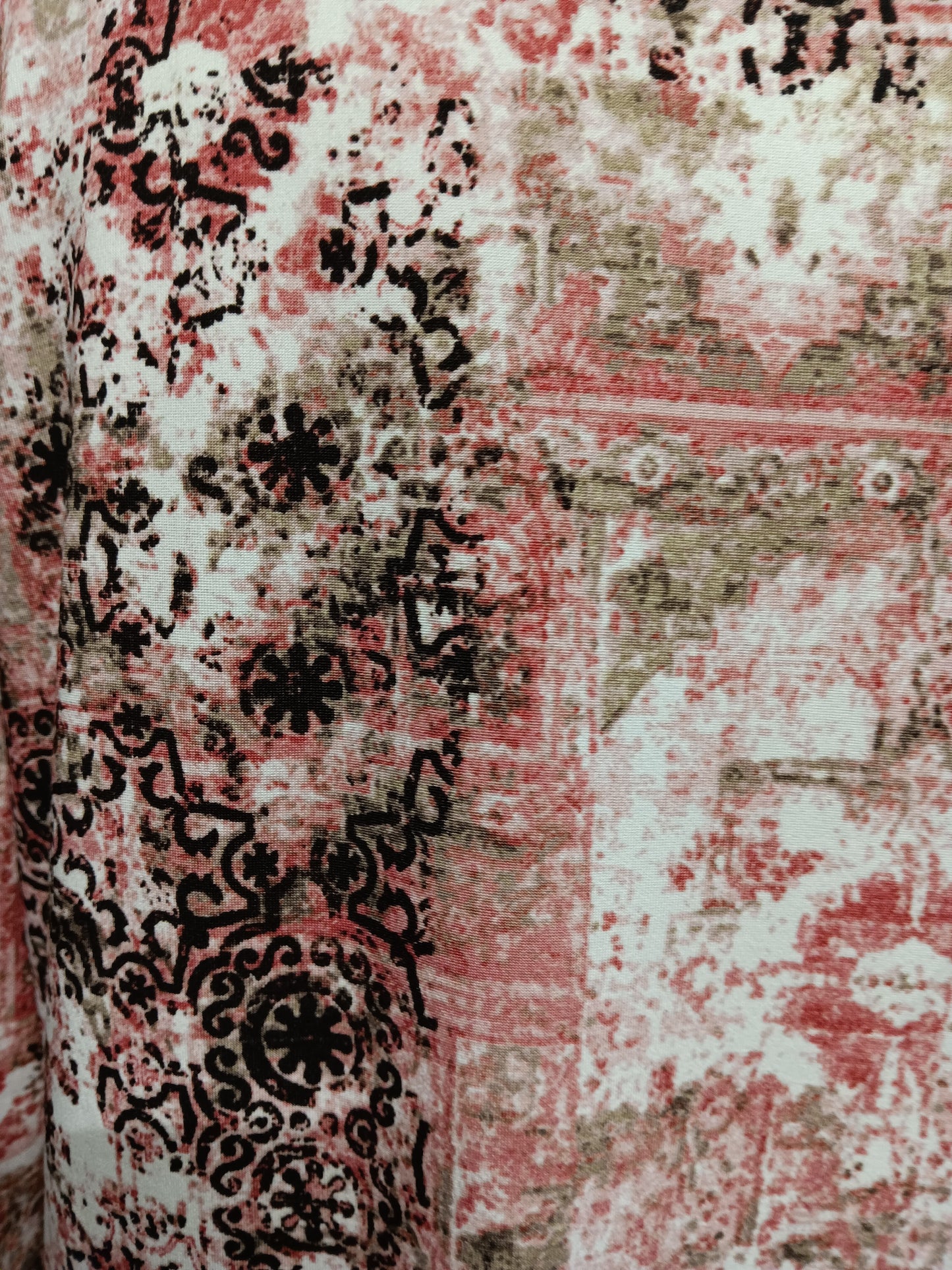 Rose and Brown Pattern 3/4 Sleeve Top