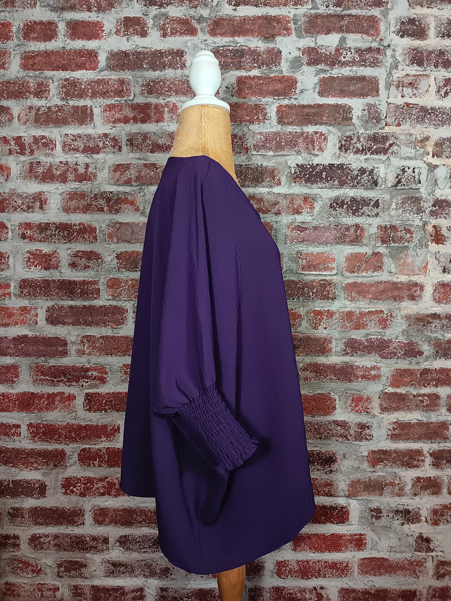 Blackberry 3/4 Sleeve Round Neck Top