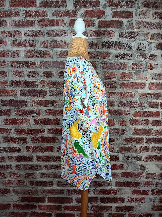 Paisley Light Knit Sleeveless Top