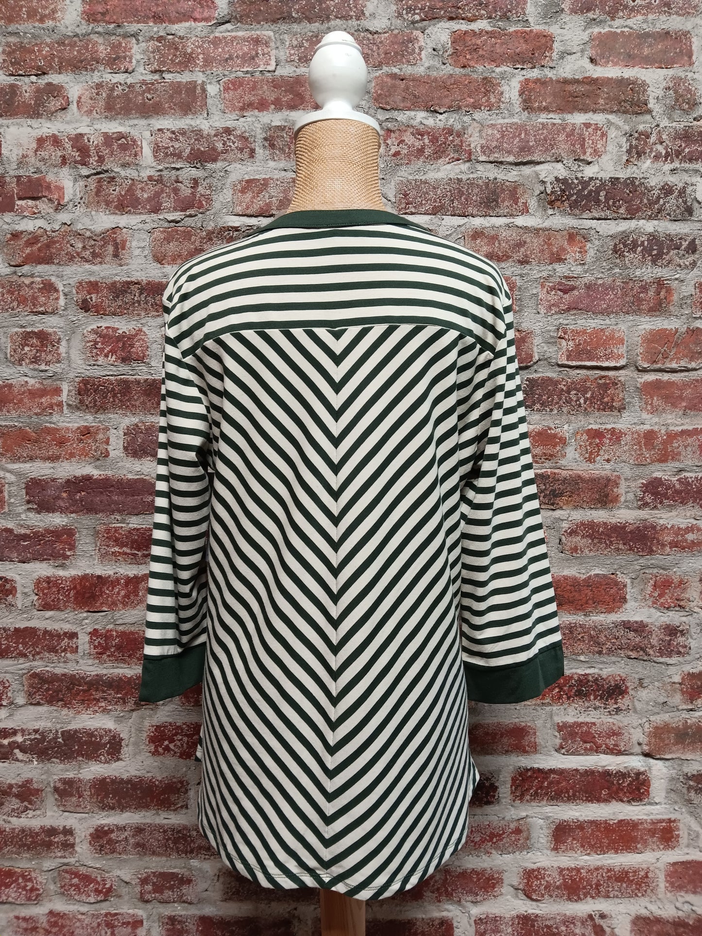 Ivory and Green Striped 3/4 Sleeve Top