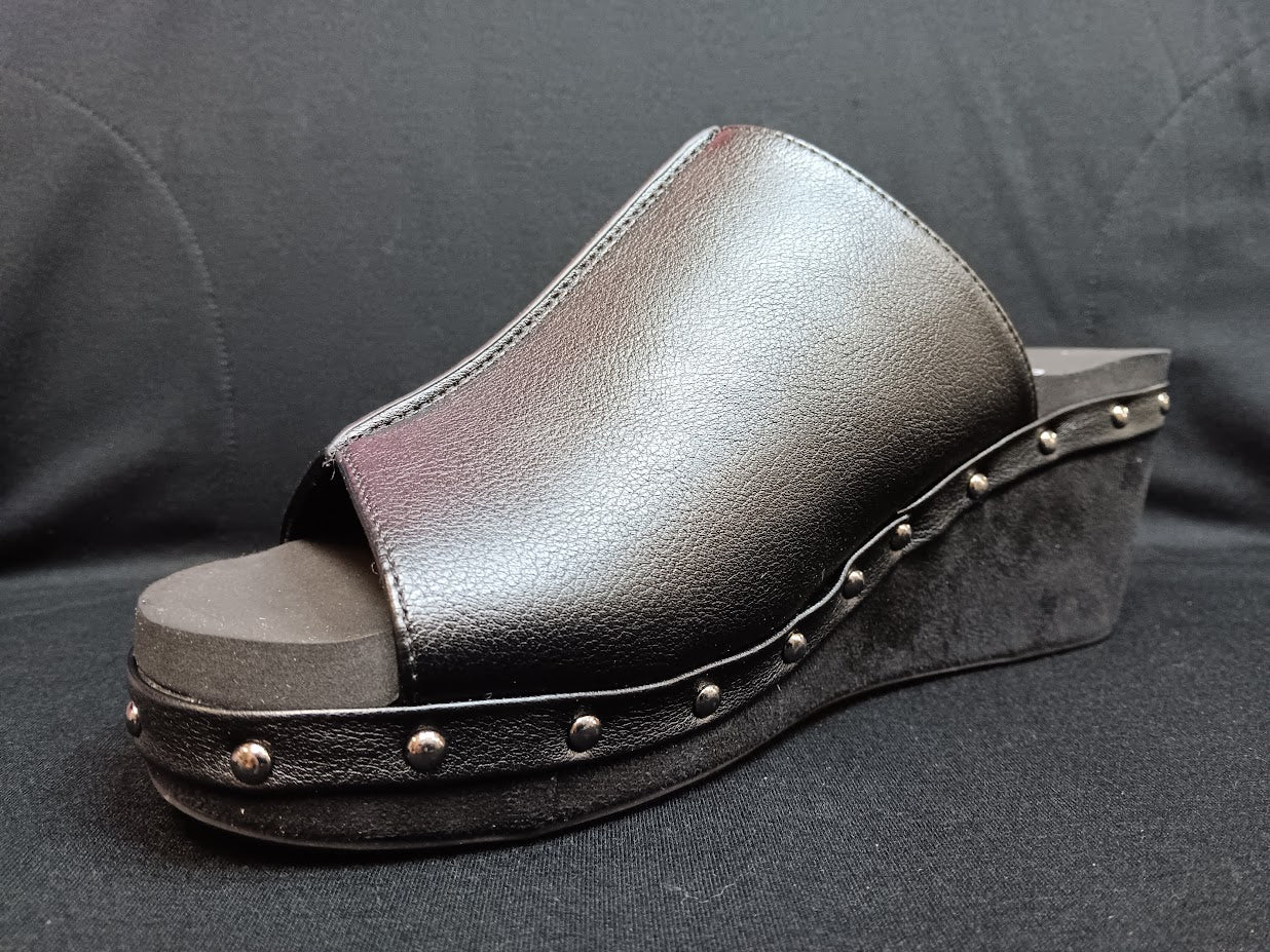Hissy Fit Black Smooth Platform Sandals