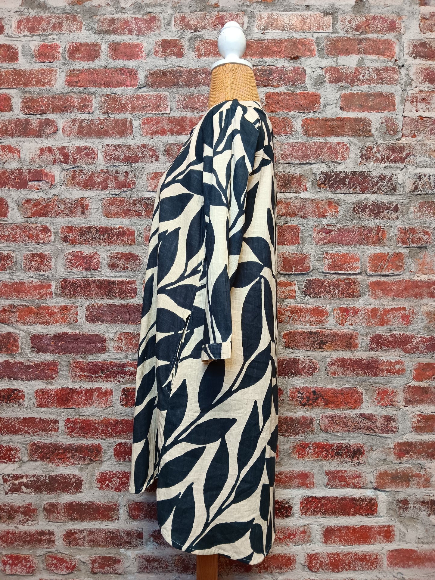 Black and Beige Leaf Pattern Dress