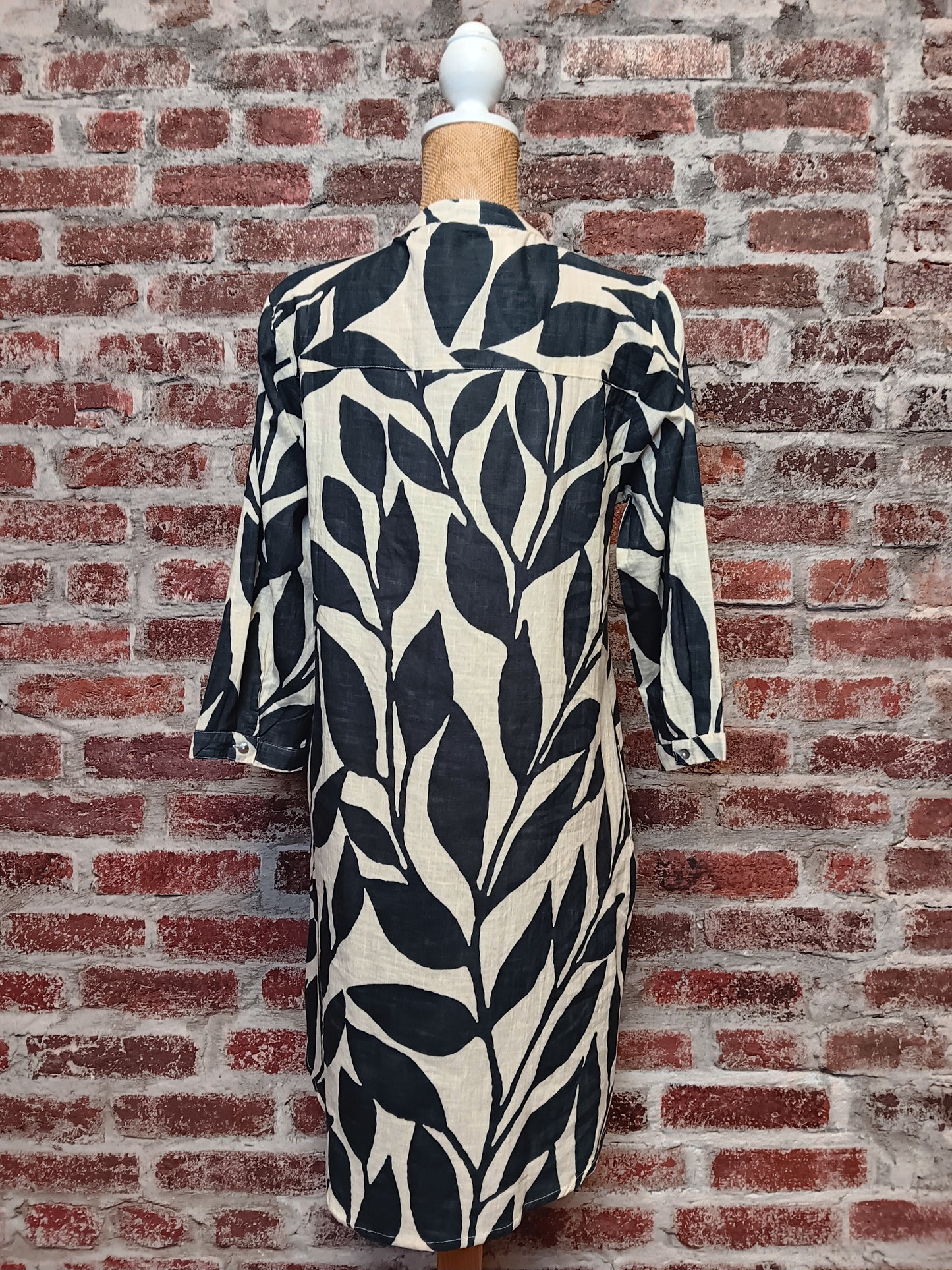Black and Beige Leaf Pattern Dress