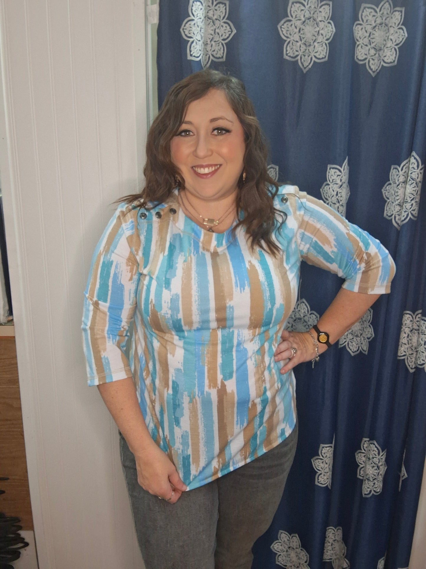 Turquoise Taupe Brush Stroke 3/4 Sleeve Top