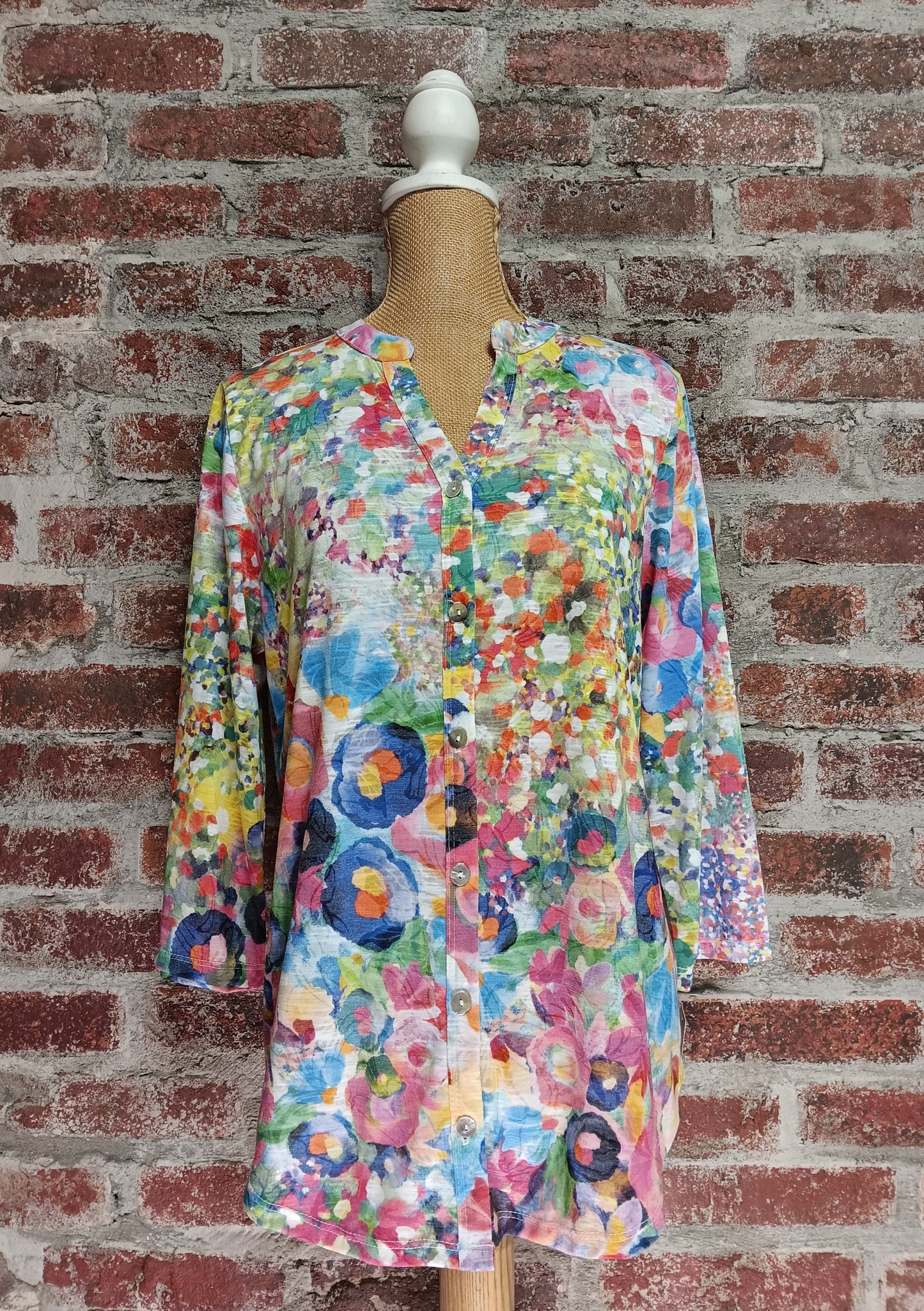 Multicolored Floral 3/4 Sleeve V-Neck Button Up Top