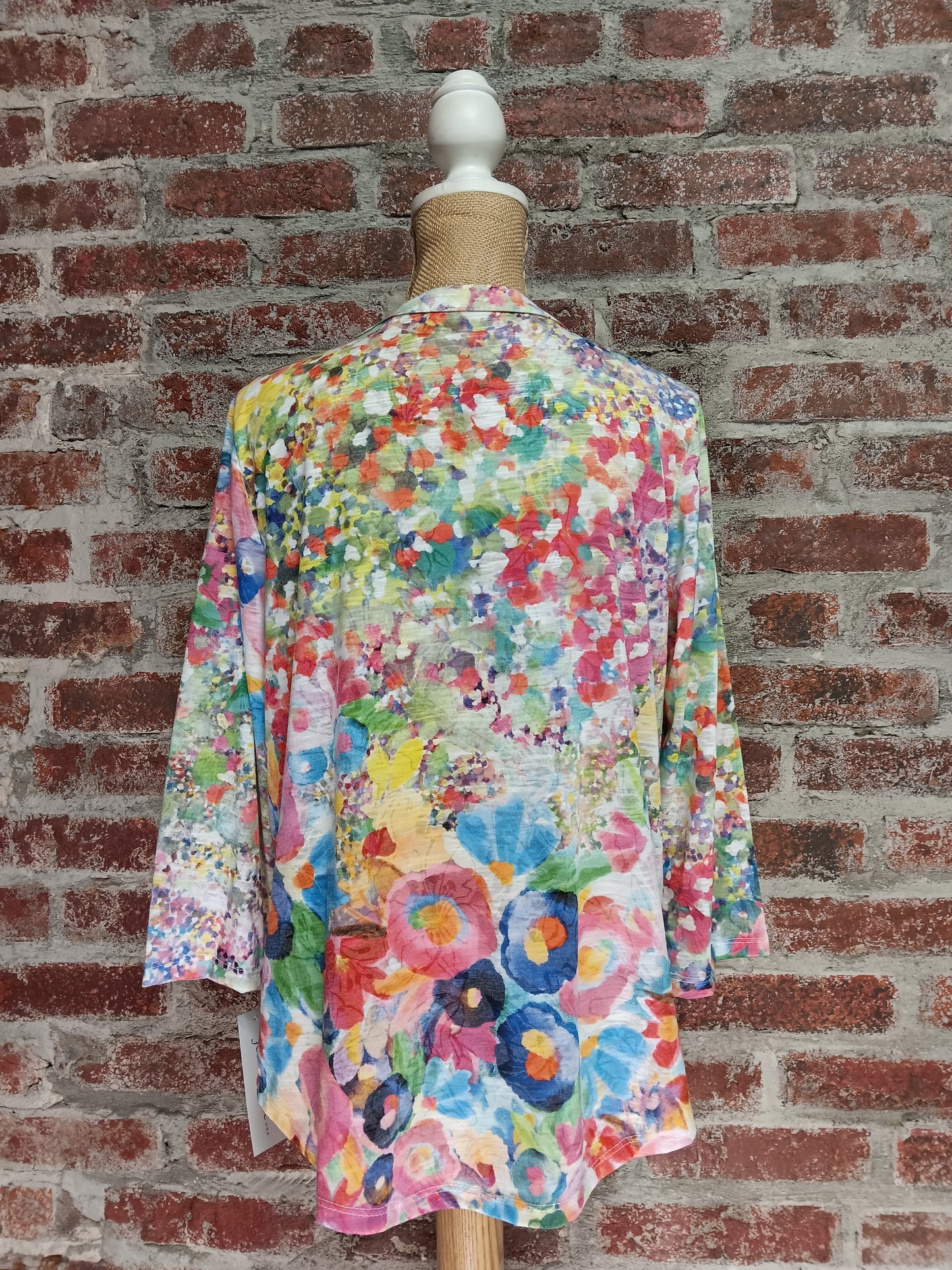 Multicolored Floral 3/4 Sleeve V-Neck Button Up Top