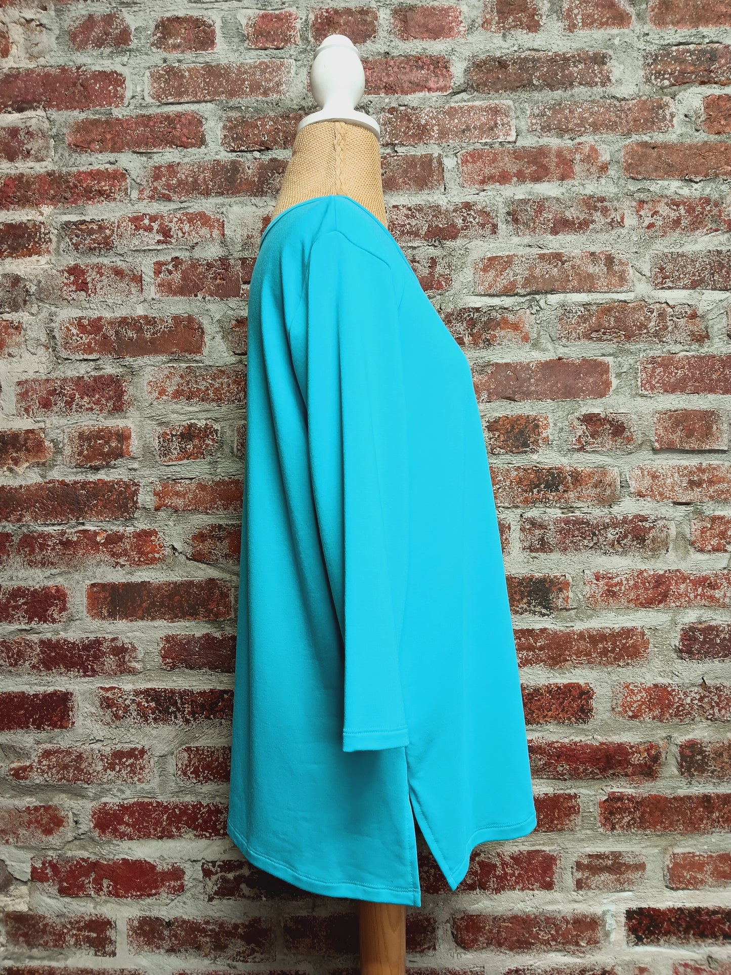 Aquamarine Solid 3/4 Sleeve Top Plus