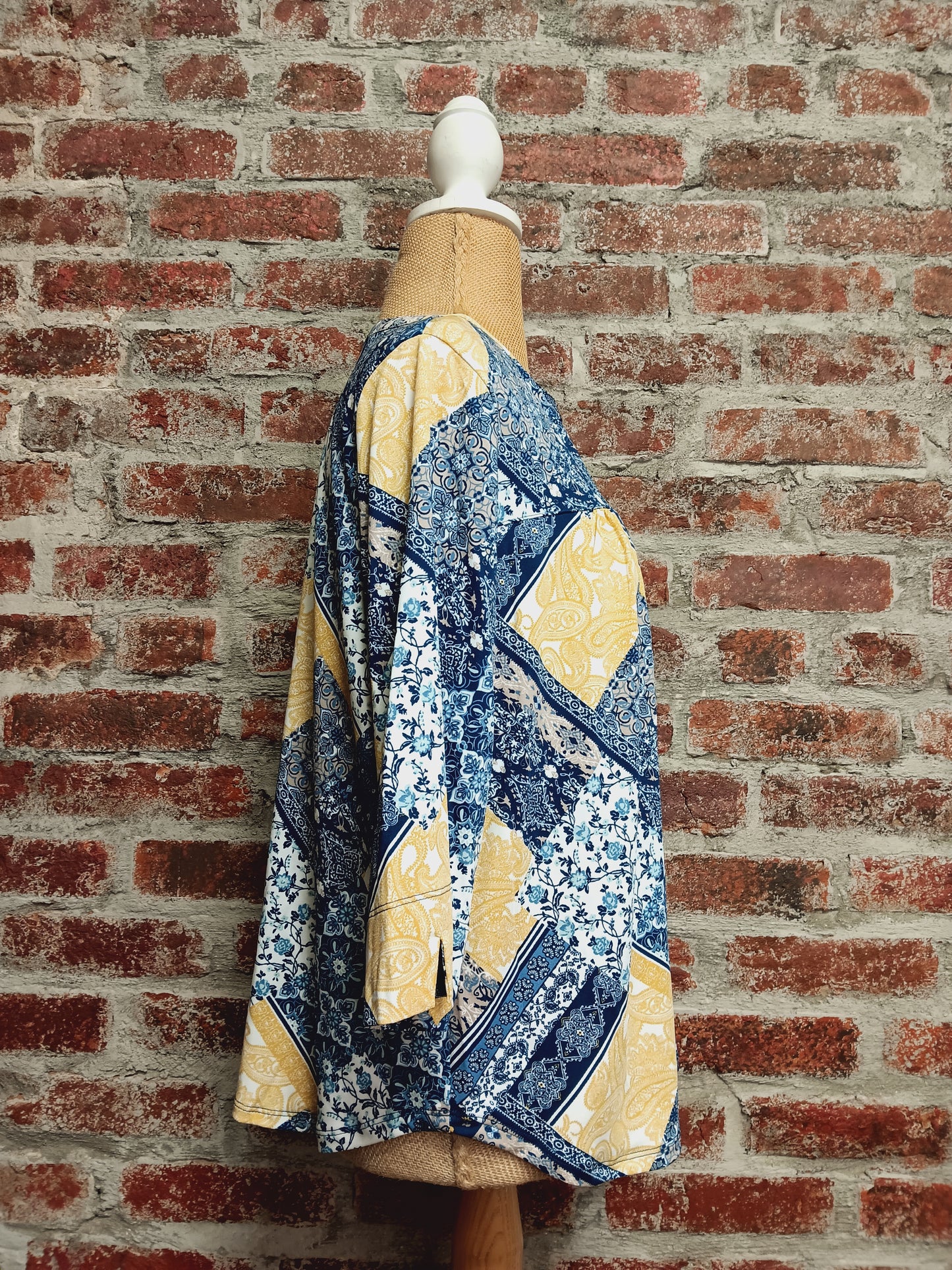 Denim/Yellow Daisy Floral Print 3/4 Sleeve Top