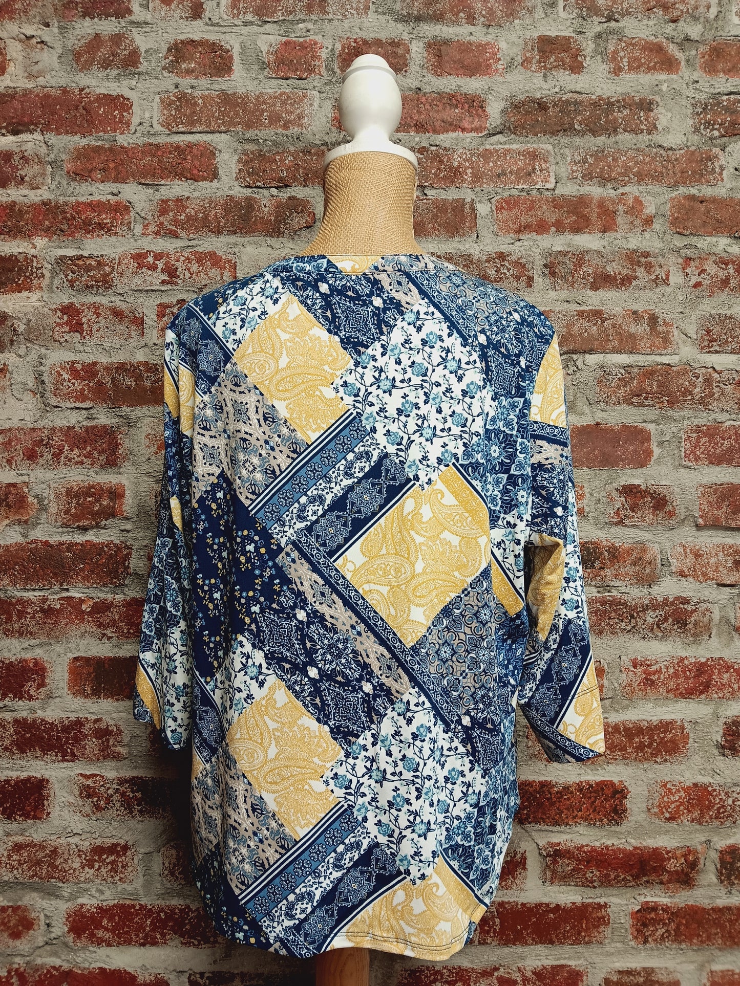 Denim/Yellow Daisy Floral Print 3/4 Sleeve Top