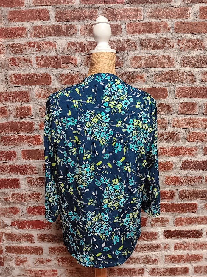 Navy/Turquoise Small Floral Open Front Jacket (Plus-Sized)