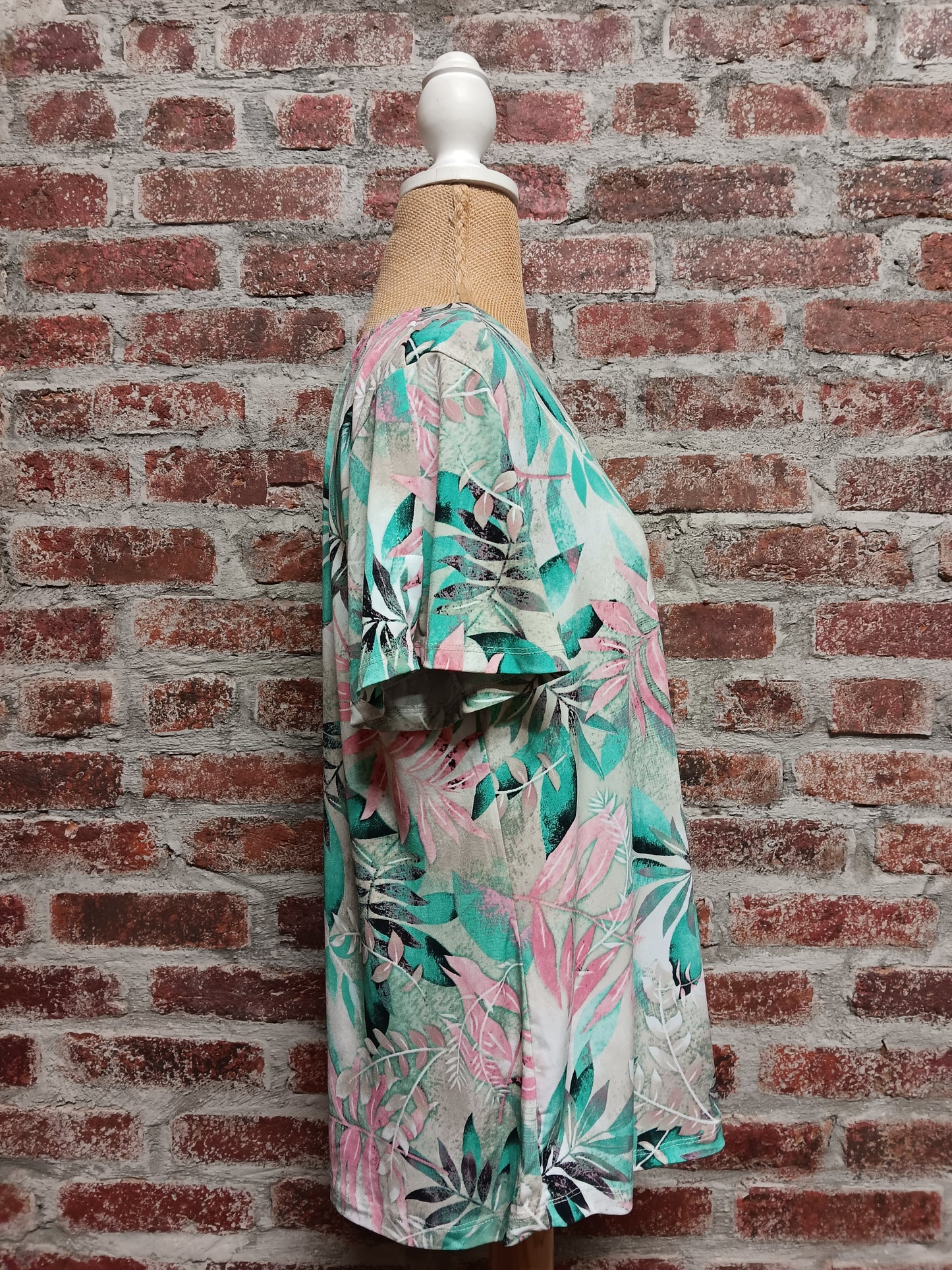 Pink /Green Tropical Leaf Print Top
