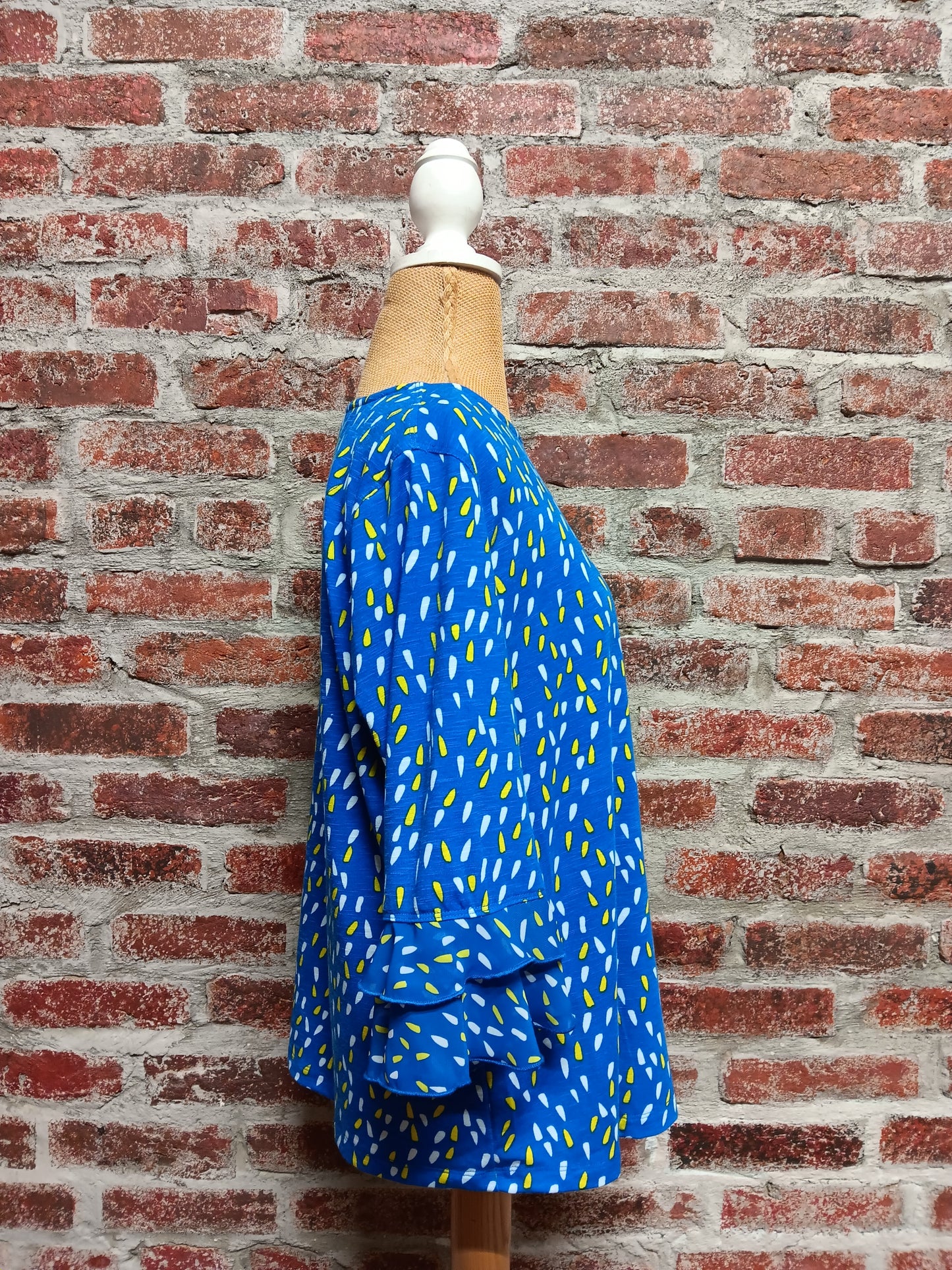 Blue Dotted 3/4 Flounce SLV Drawstring Top
