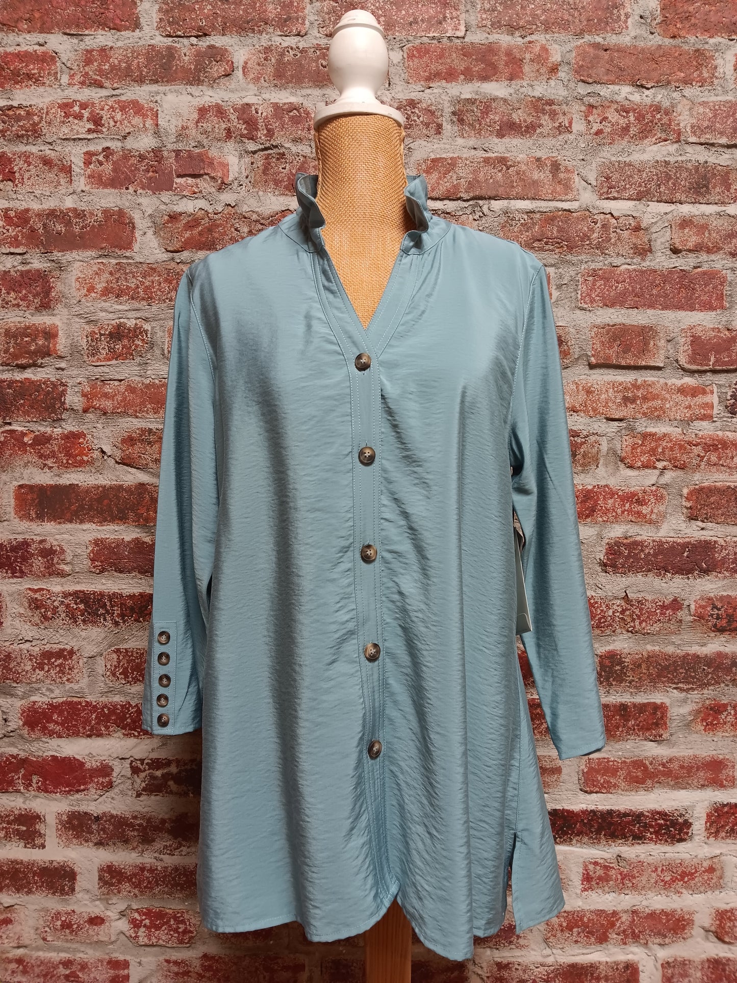 Ocean Blue Wire Collar Button Up Top
