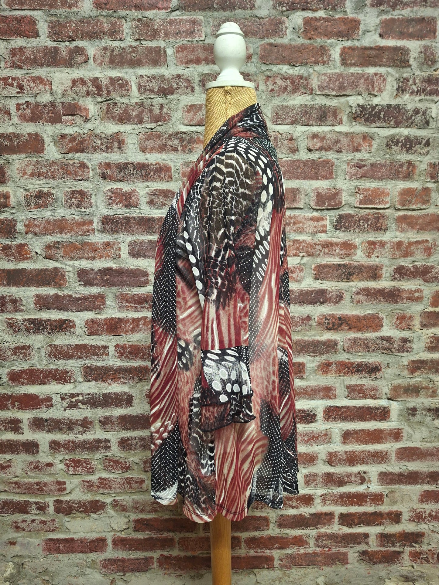 Burgundy Multi Patterned 3/4 Sleeve Mesh Jacket