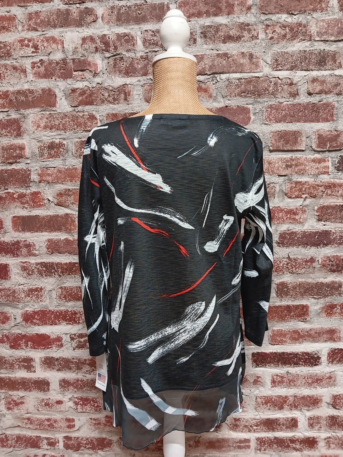 Black White Red Chiffon Hem Top