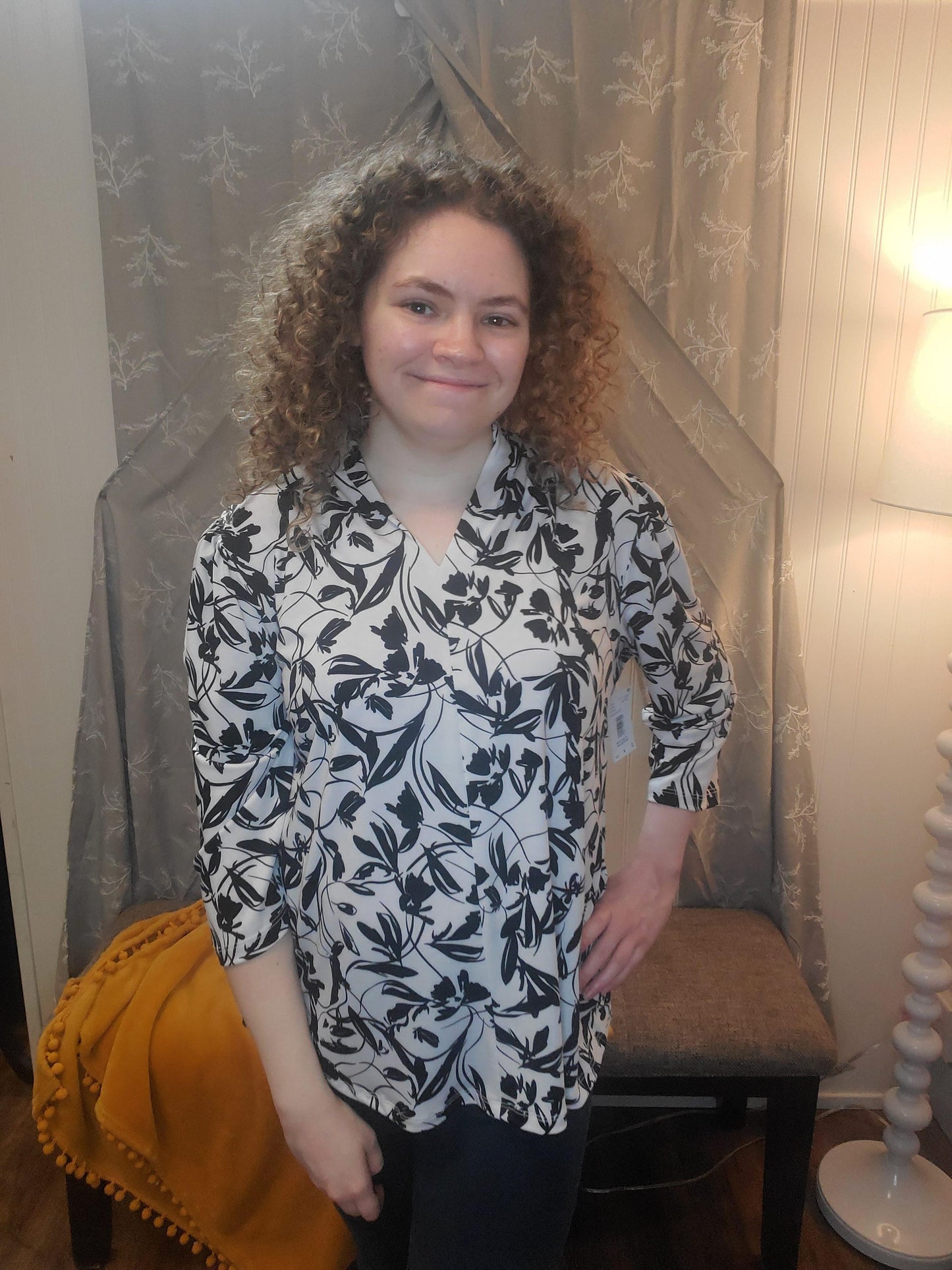 Black and White 3/4 SLV Top