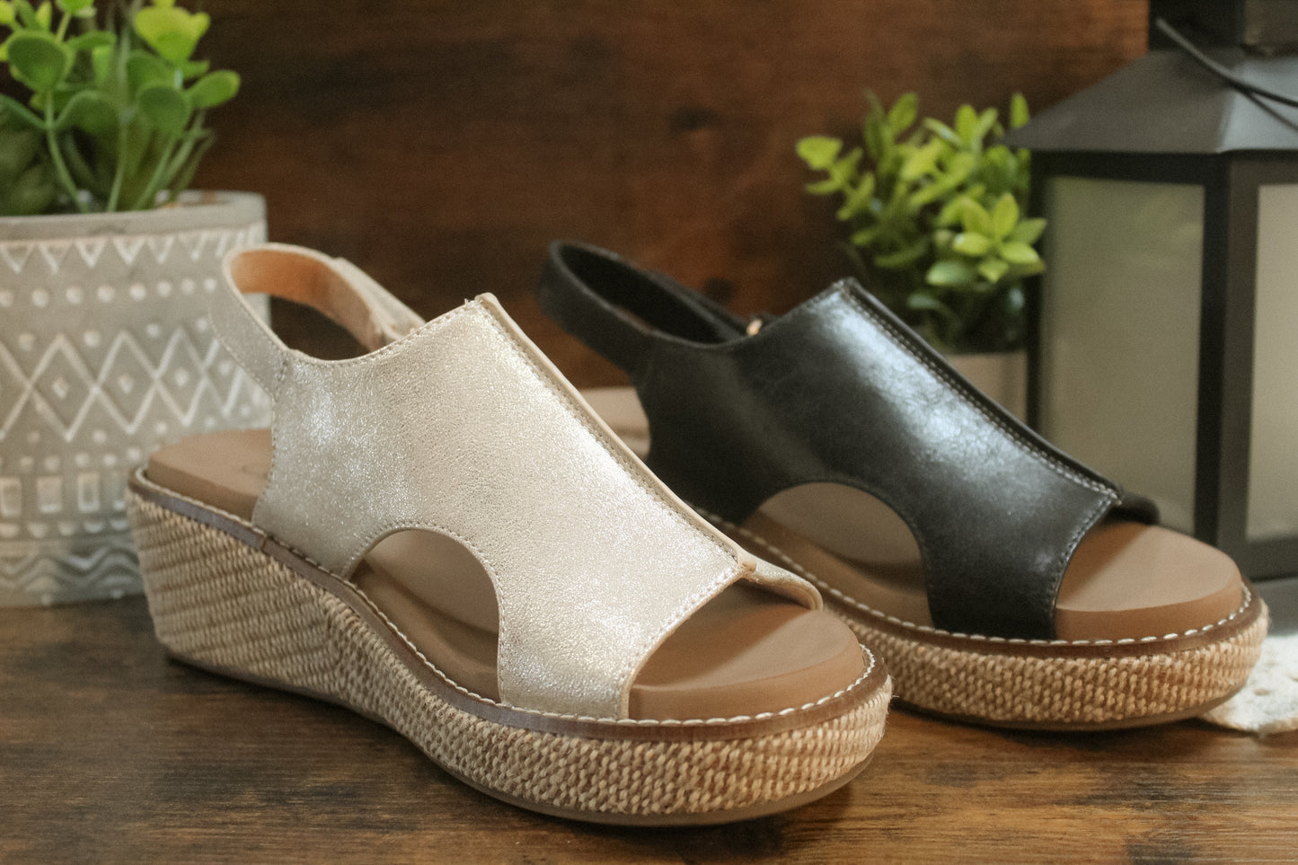 Volta ll Black Wedge Sandal