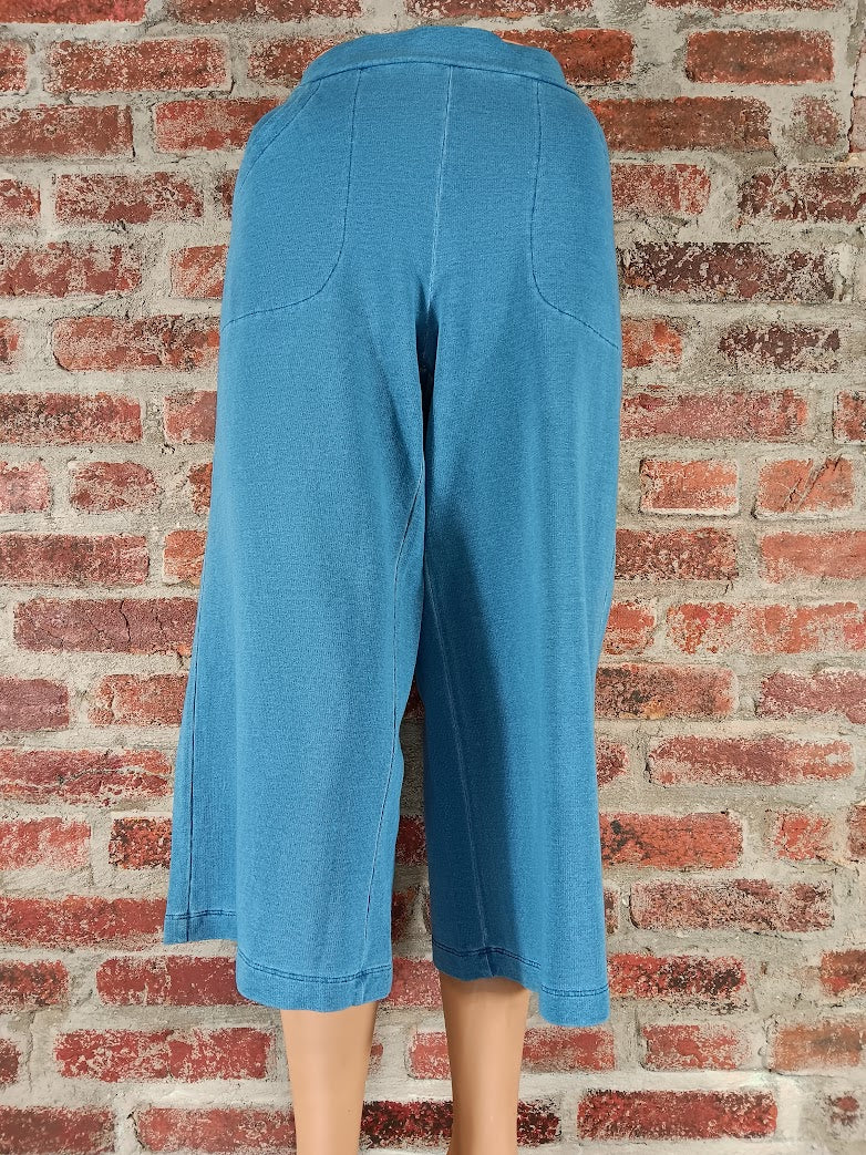 Washed Denim Knit Capri