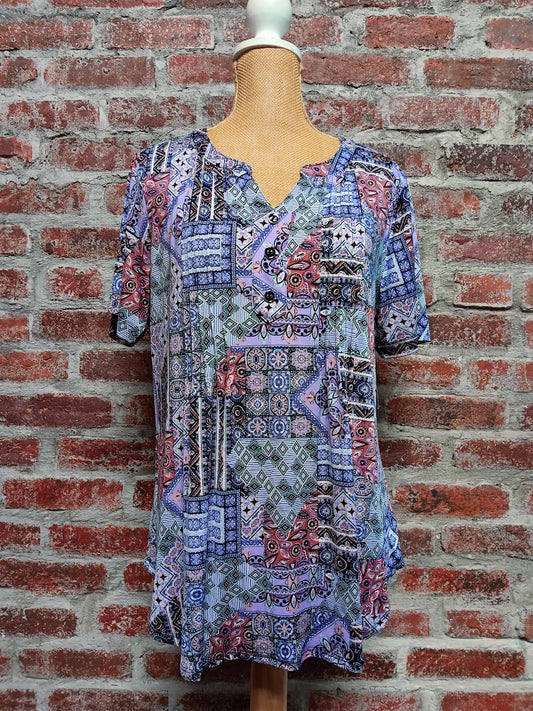 Black and Purple Patterned Short Sleeve Top