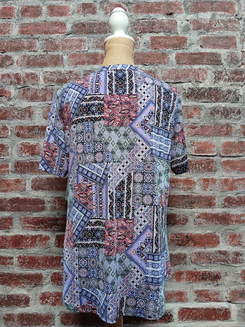 Black and Purple Patterned Short Sleeve Top