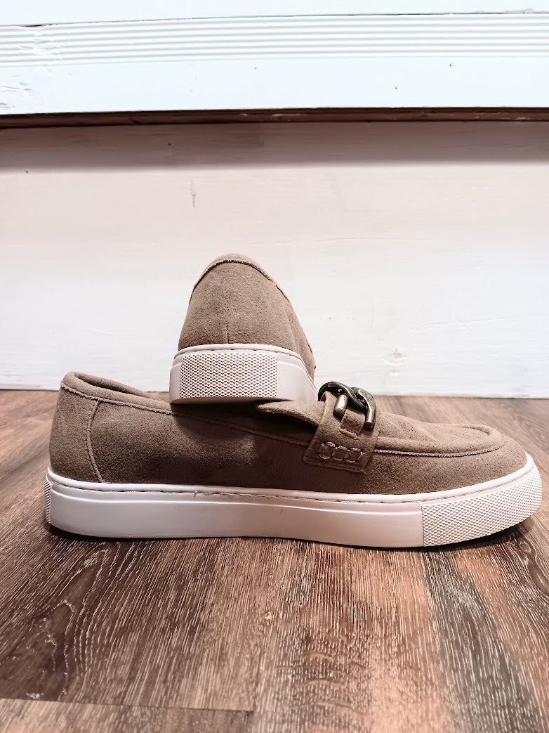 Tan Chain Reaction Slip-ons