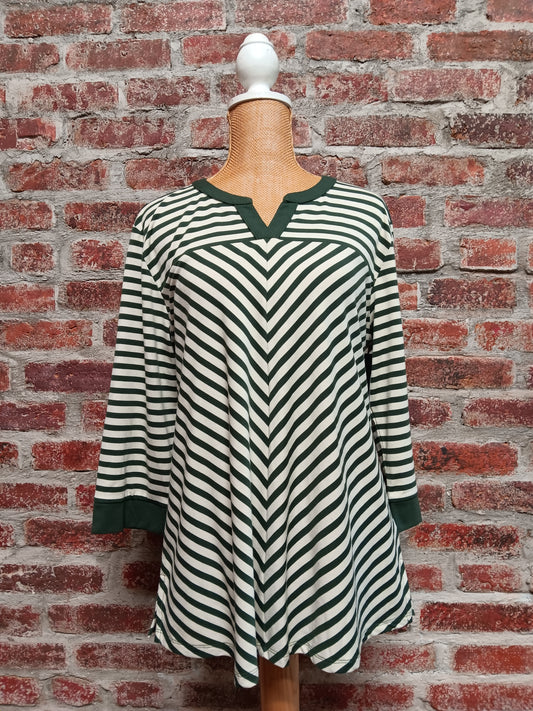 Ivory and Green Striped 3/4 Sleeve Top