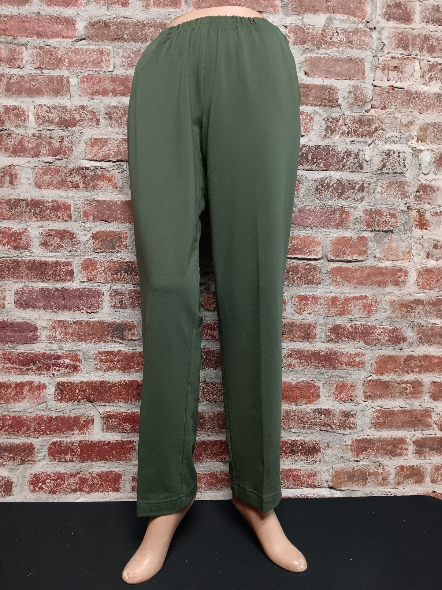 Forest Green Pull on Pant with Pockets