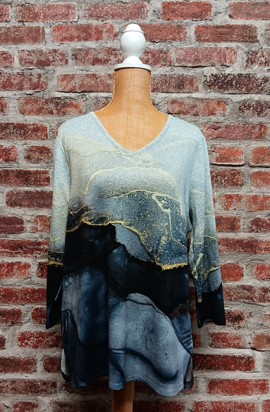 Gray Long Sleeve Top w/Gold Accents