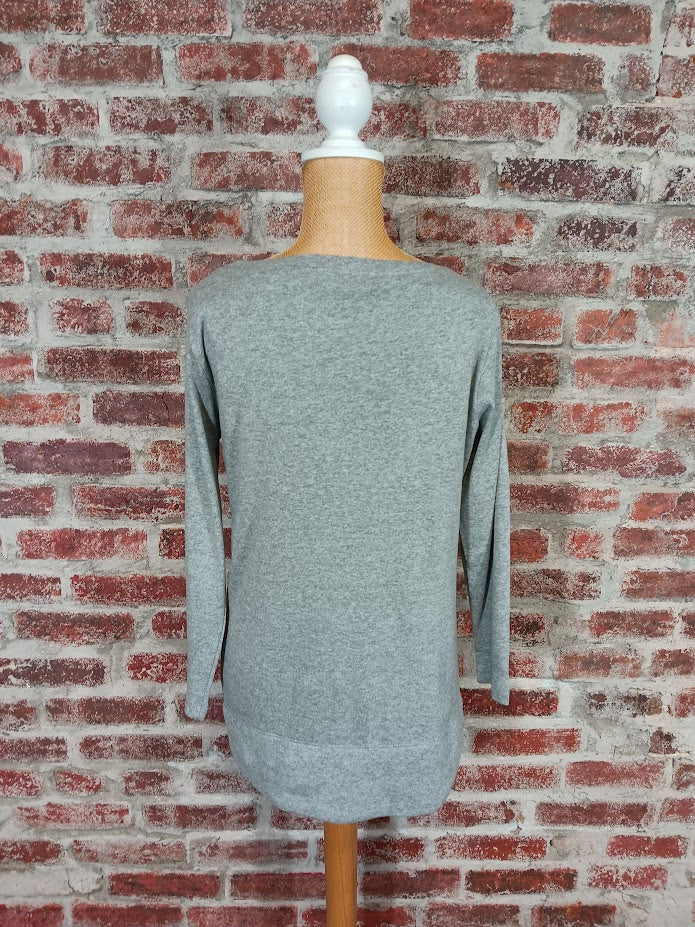 Heather Gray 3/4 Sleeve Knit Top