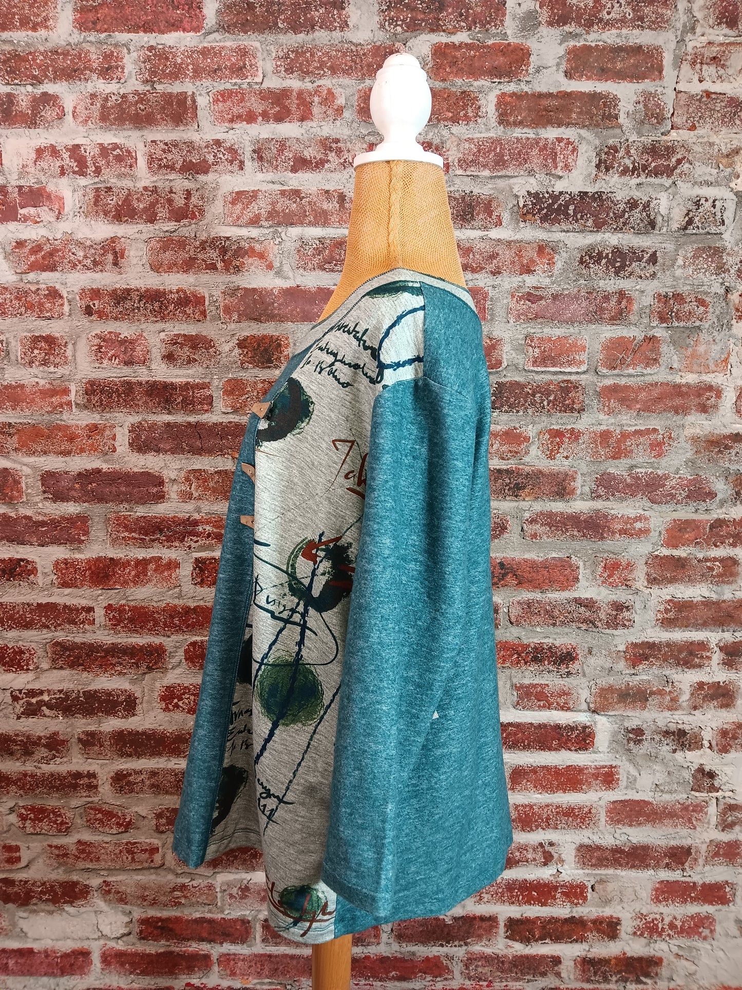 Teal/Gray 3/4 Sleeve Faux Button Pull On Top