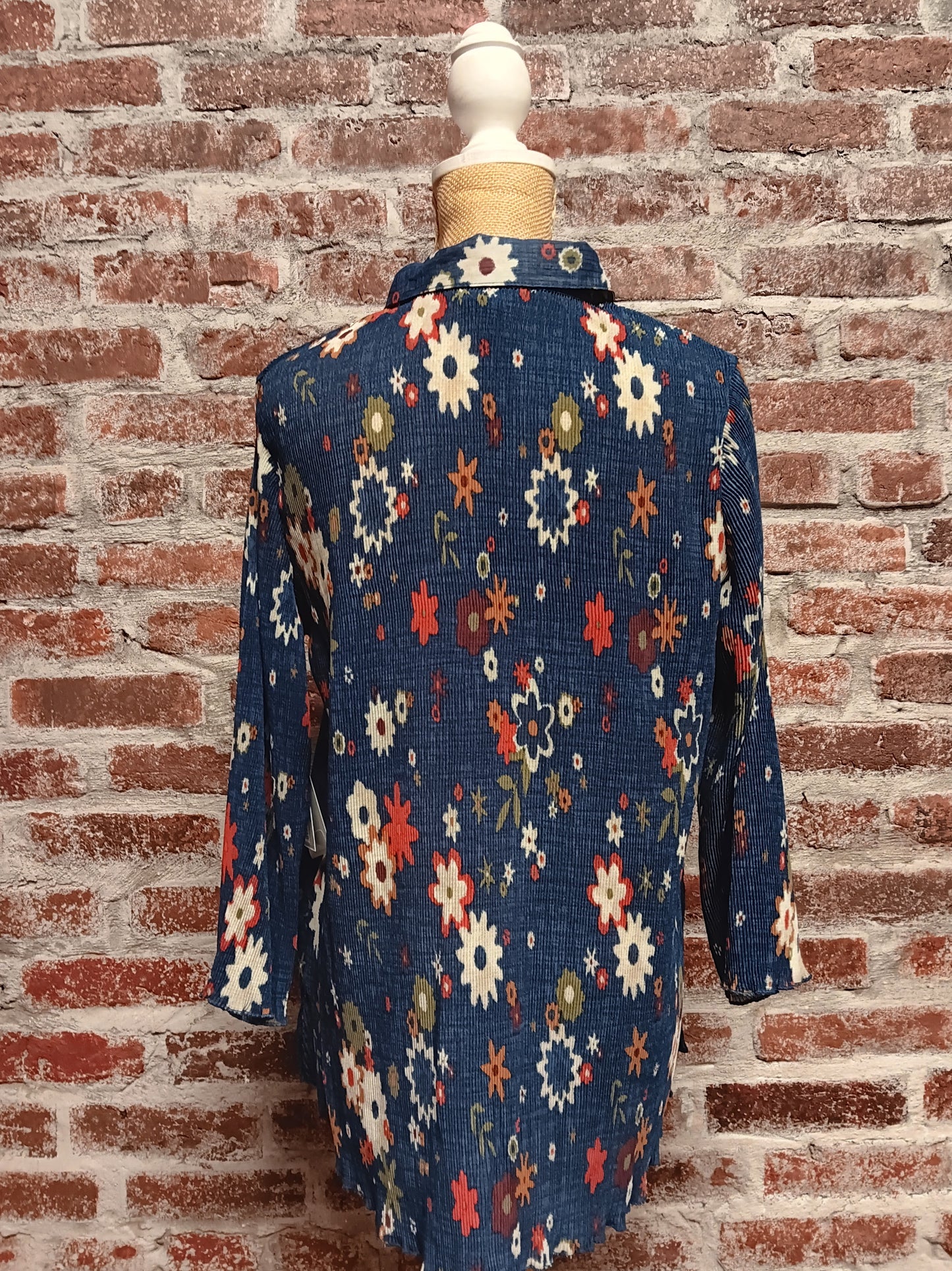 Blue/Red Daisy Print Ruched Top