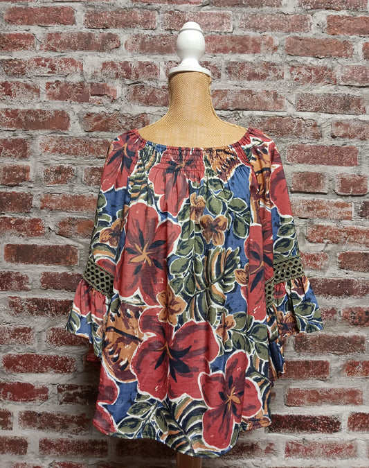 Red/Moss Green Eyelet Detail on Flounced 3/4 Sleeve Top