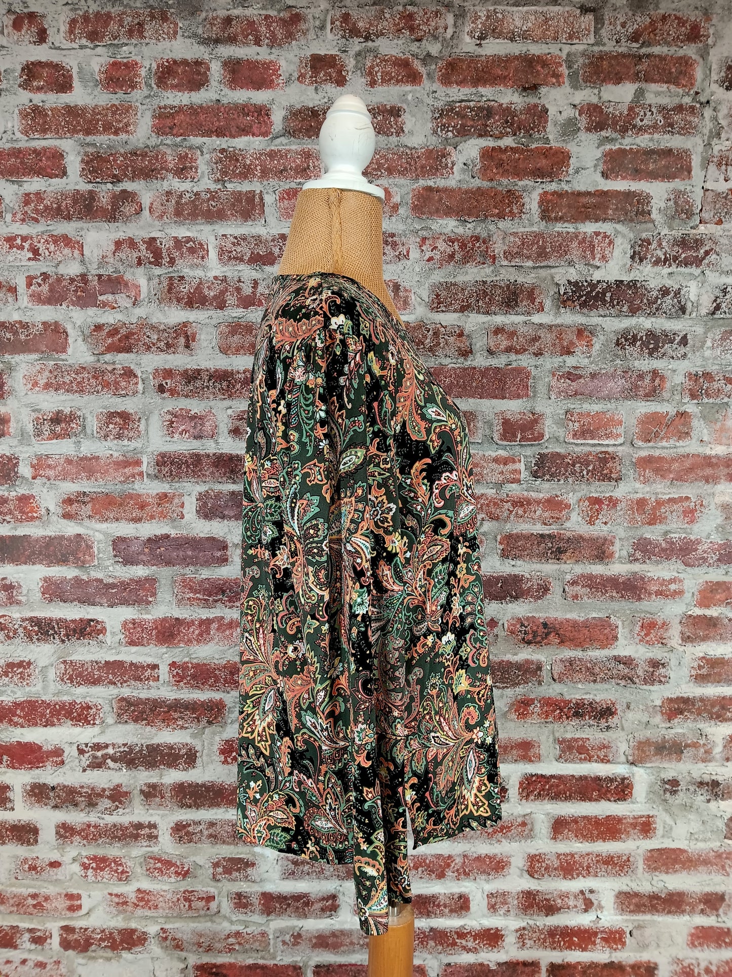 Olive and Amber Paisley L/S Top