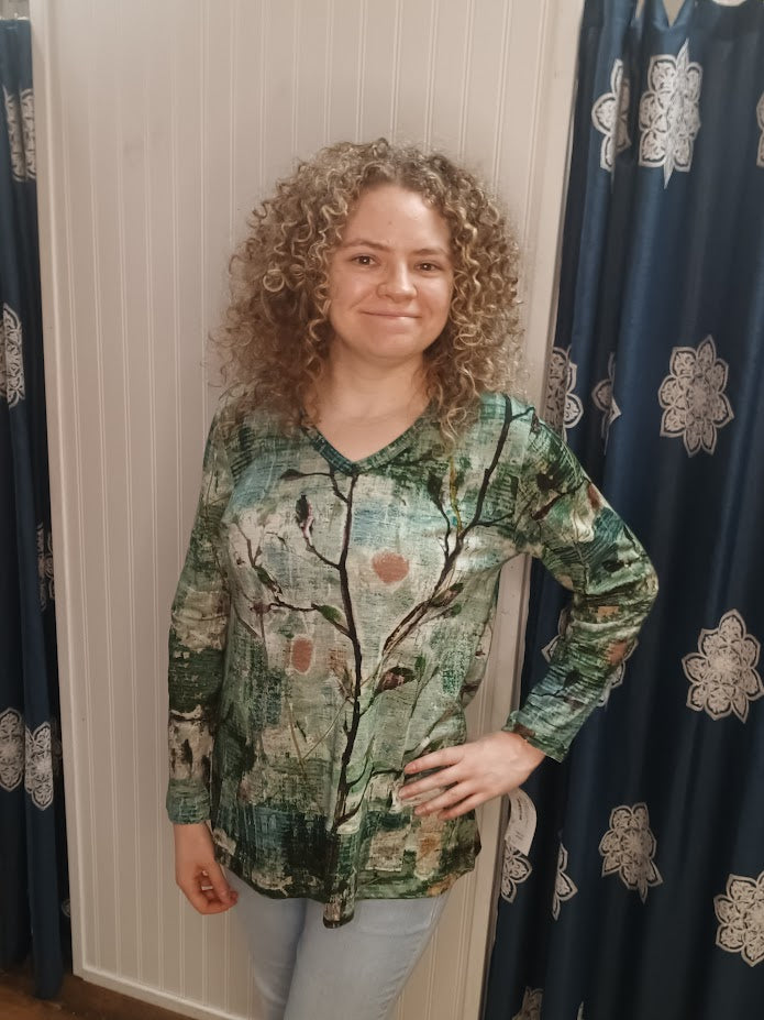 Teal Floral Front Seam Single Pocket Top Plus Size