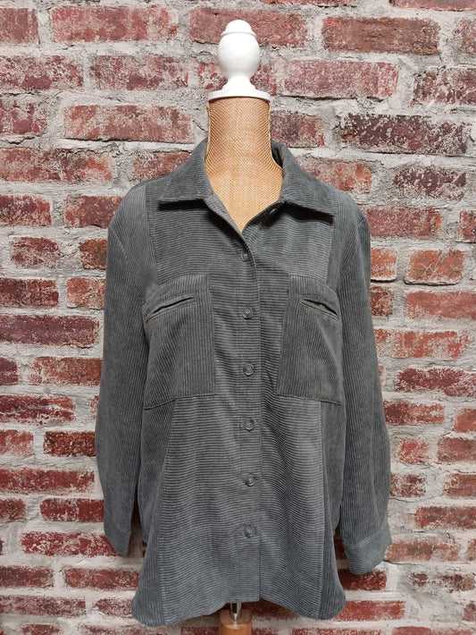 Granite Cuffed long Sleeve 2 Pocket Button Up Top