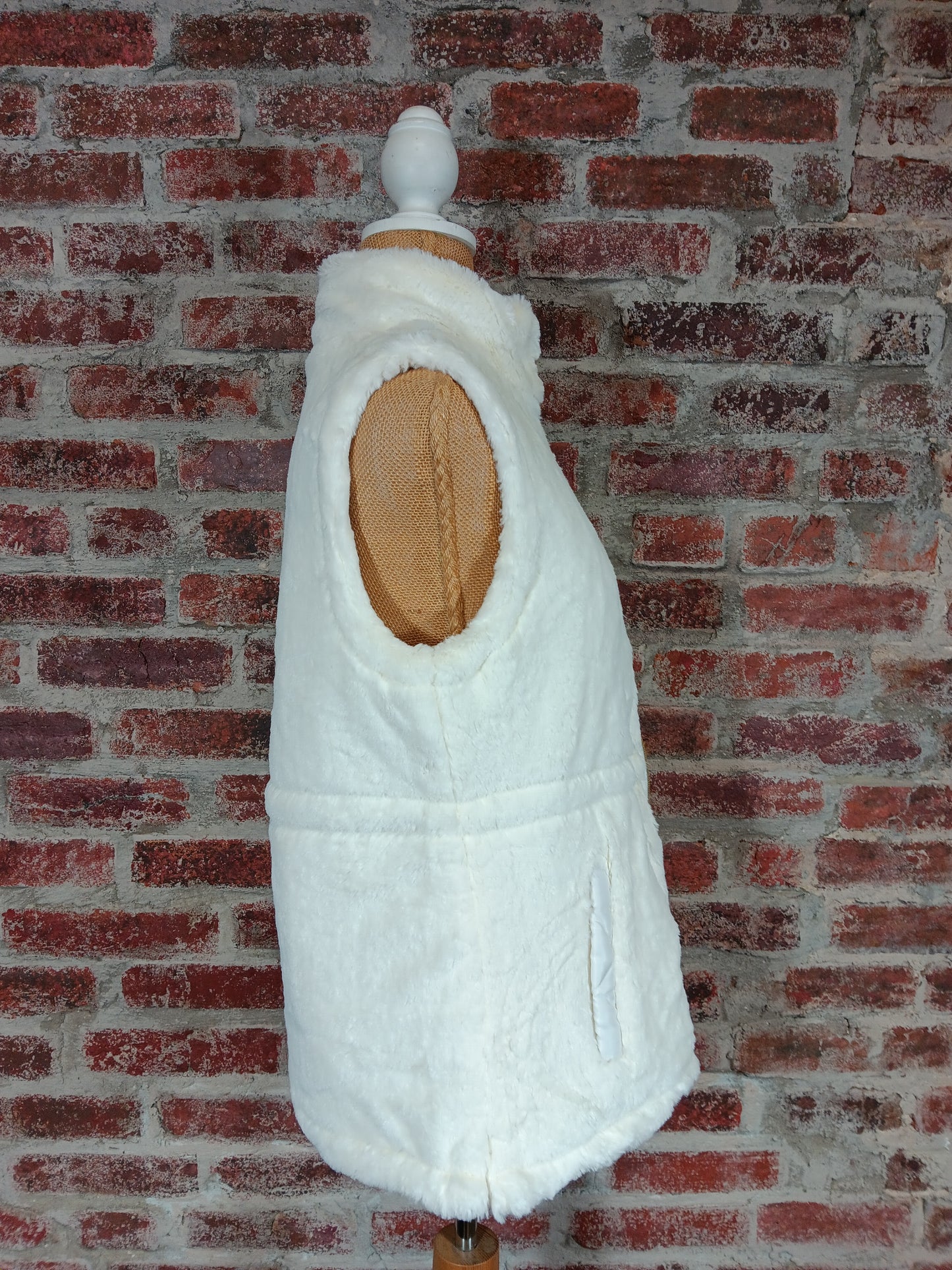 Cozy White Fleece Vest