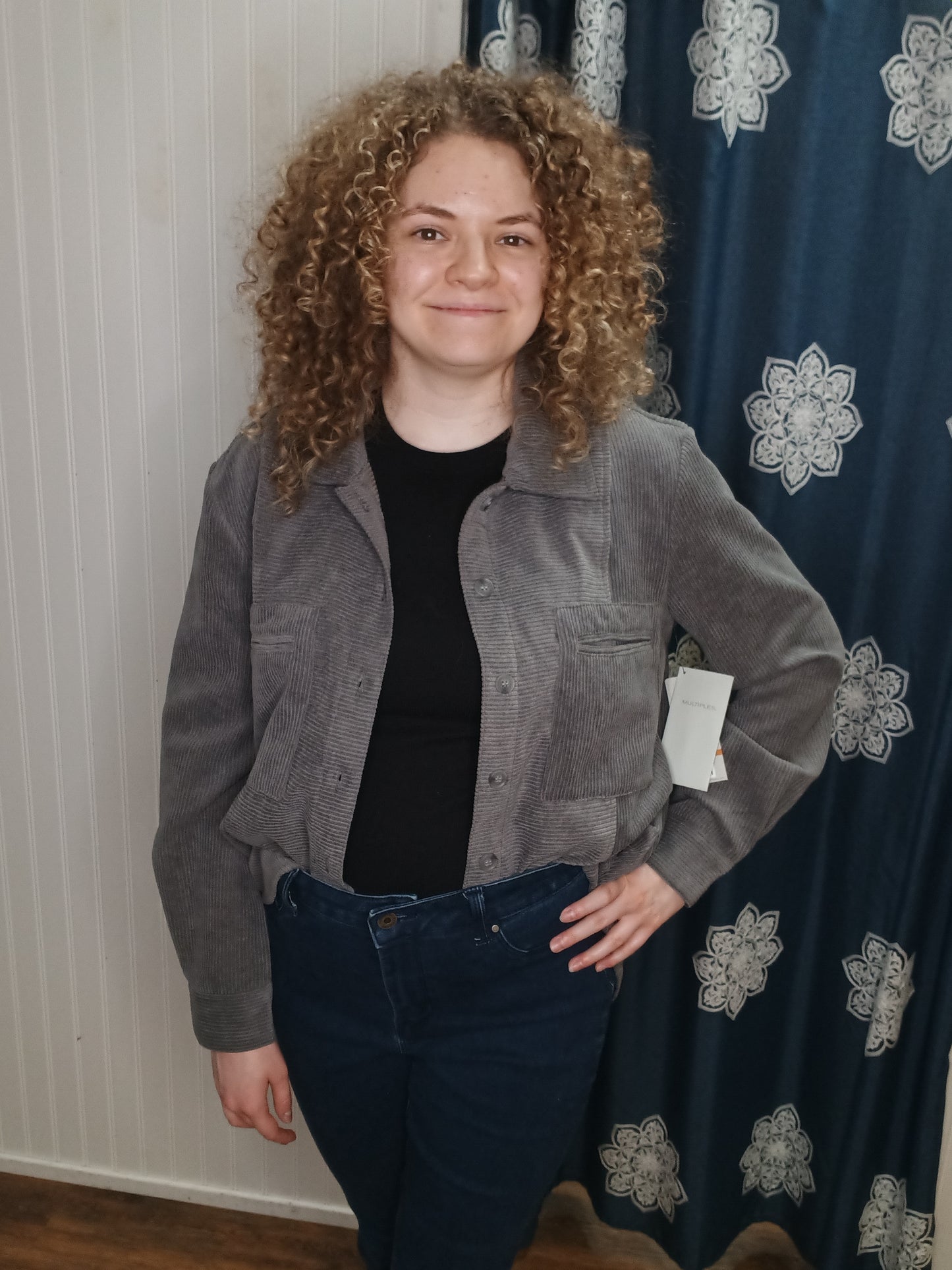 Granite Cuffed long Sleeve 2 Pocket Button Up Top