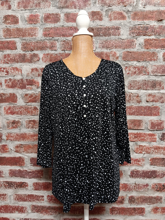 Black/White Polka Dot 3/4 Sleeve Top