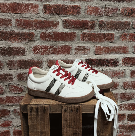 Heads up Sneaker With Snake Skin Stripe