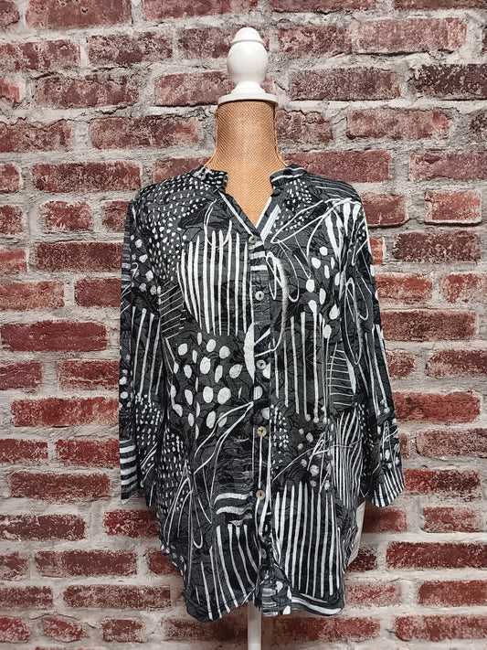 Black And White Abstract Print Button Down Top