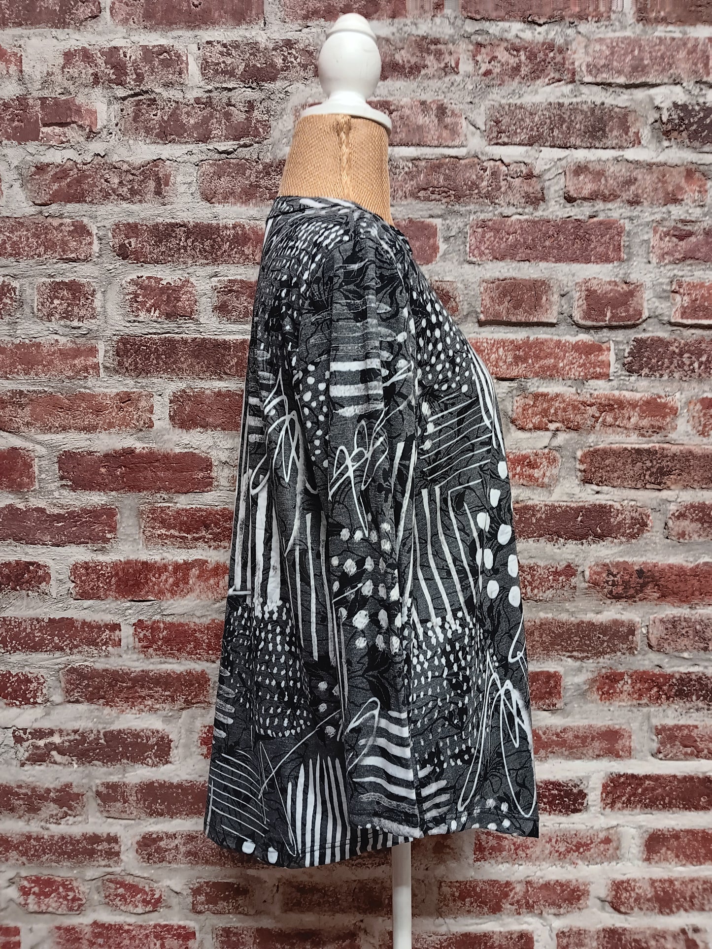 Black And White Abstract Print Button Down Top