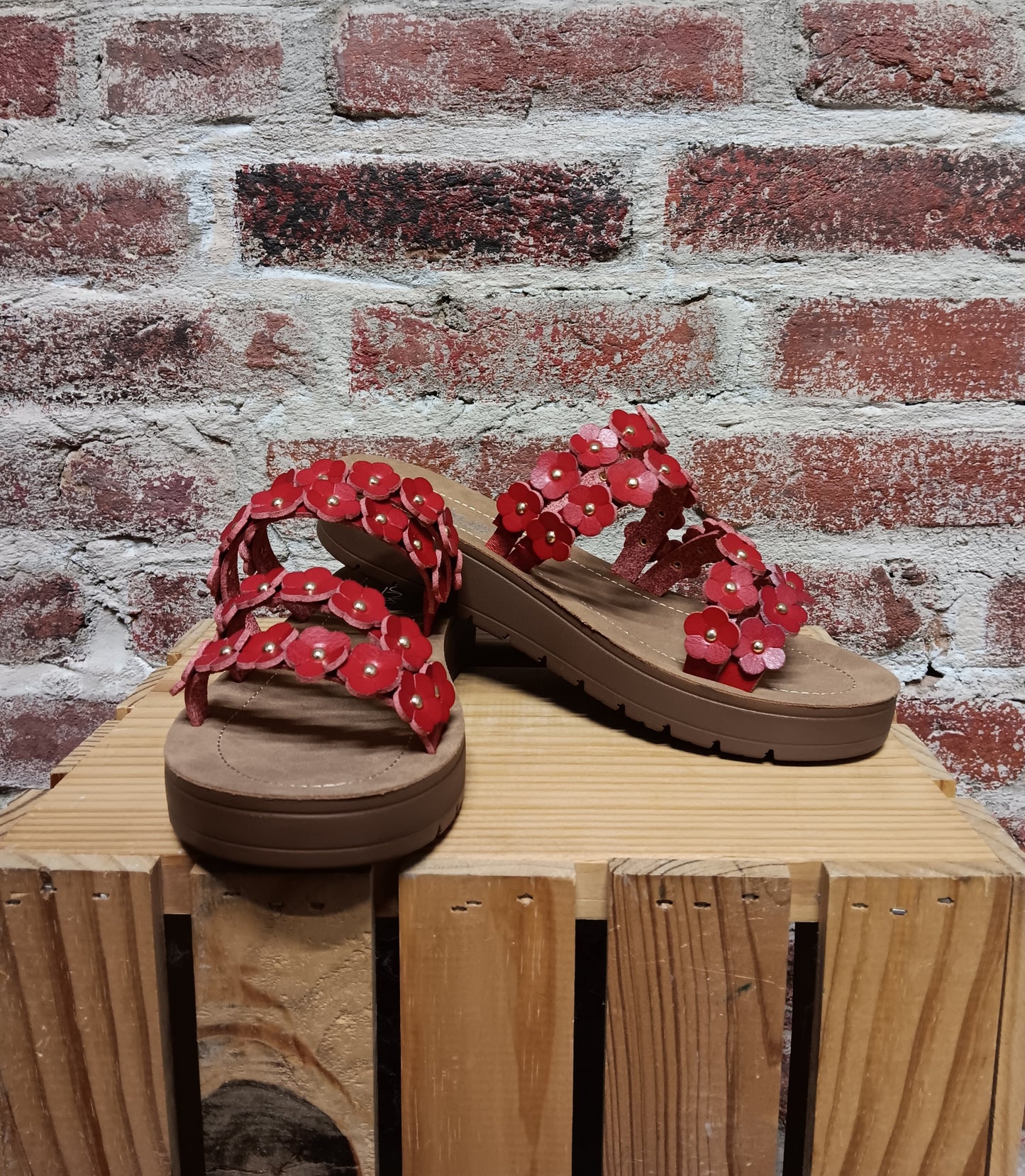 Garden Party Red
