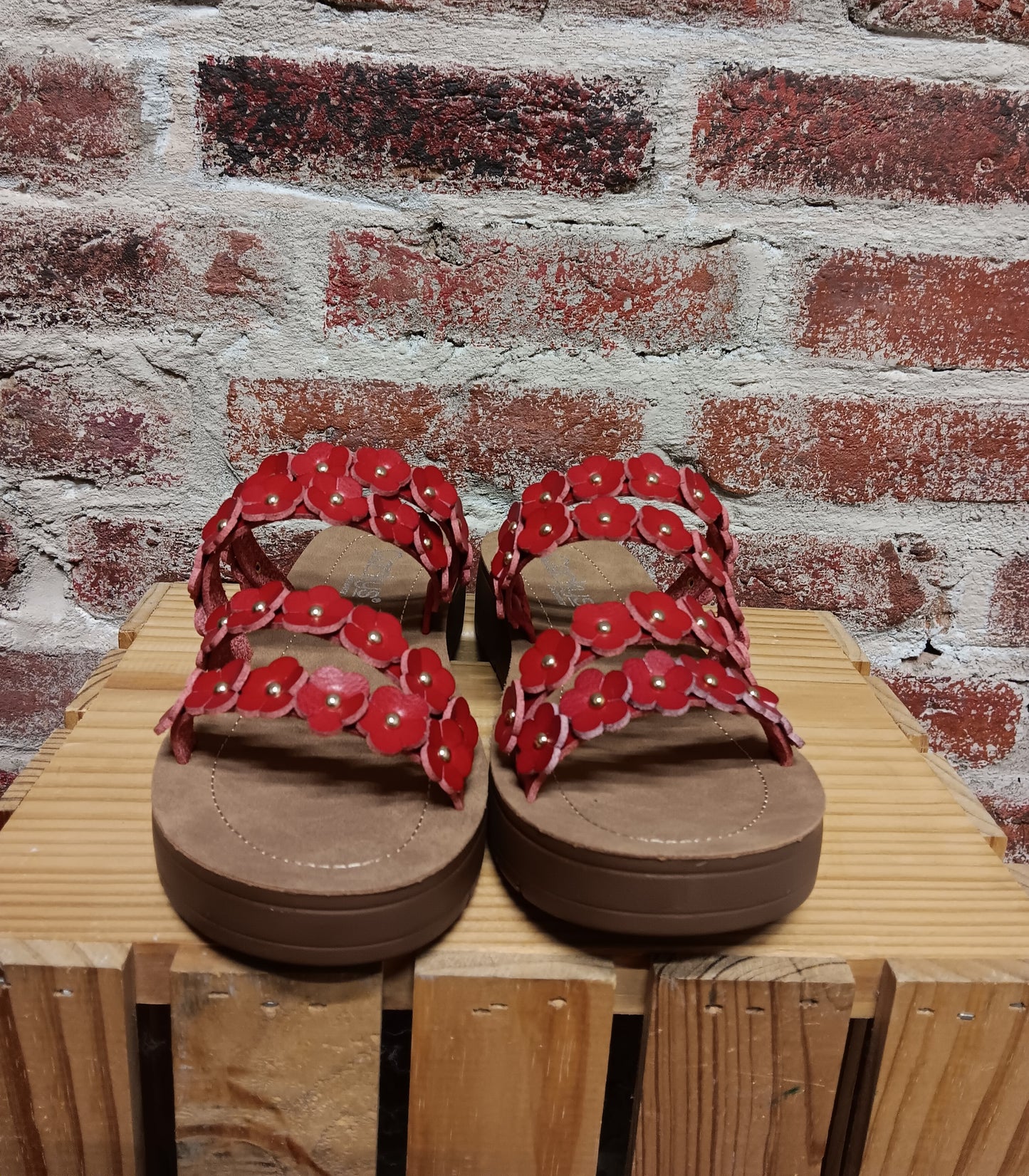 Garden Party Red