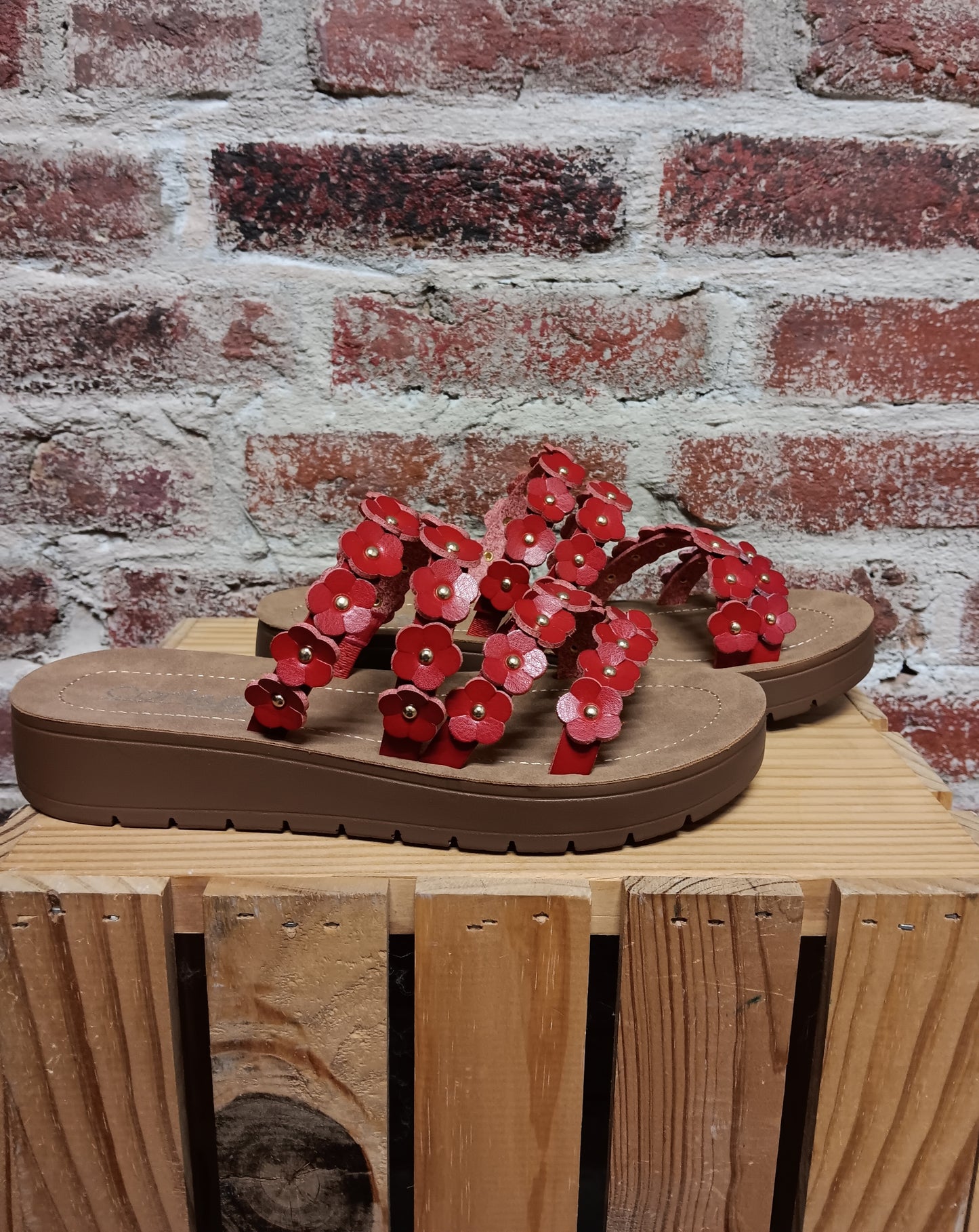 Garden Party Red