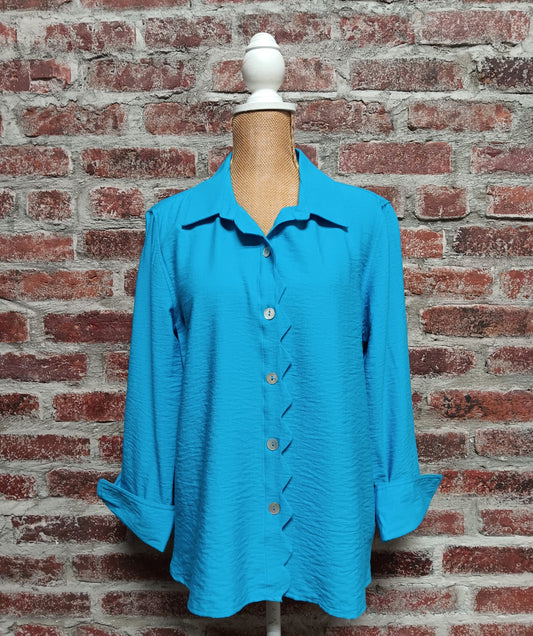 Blue Sea 3/4 SLV Scallop Button Top
